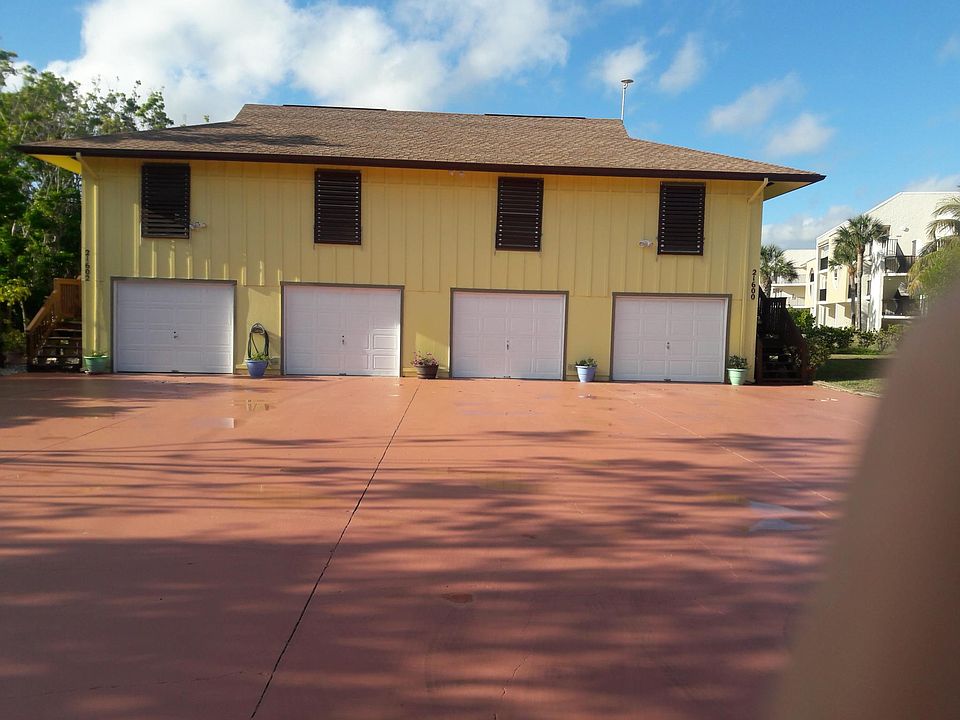 duplex building