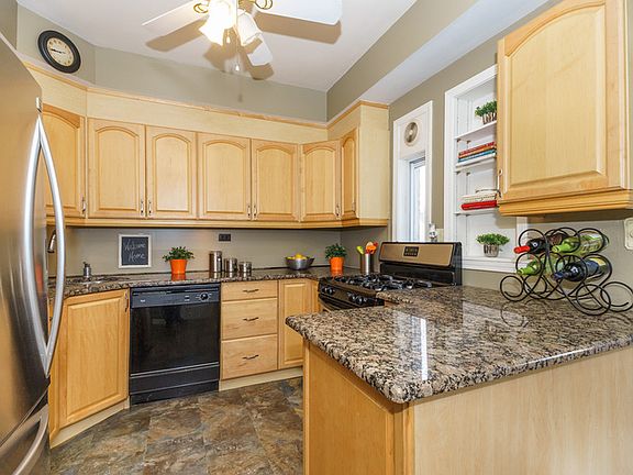 5th image of 6018 W Berenice Ave