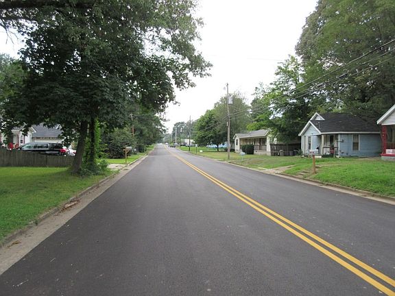 5th image of 1523 Shelby Dr