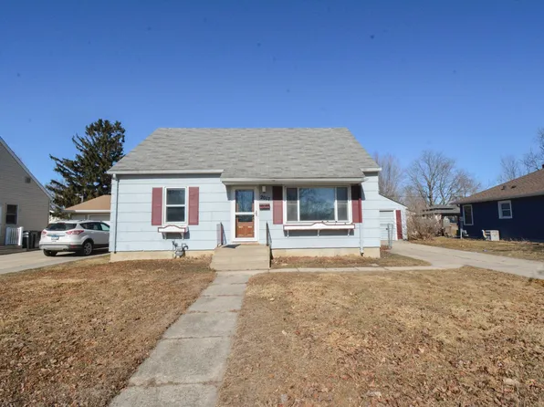 2017 2nd Ave SE, Austin, MN 55912