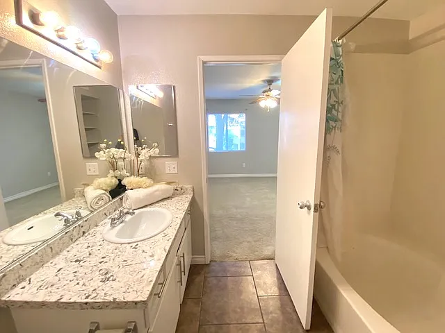 7885 W Flamingo Rd — Photo 17