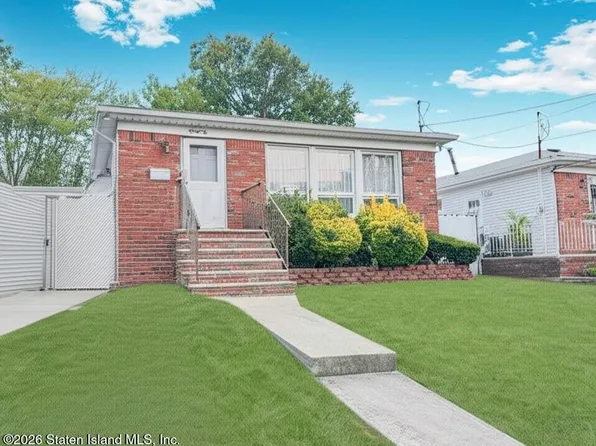 82 Buffington Ave, Staten Island, NY 10312