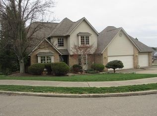 2144 Buckeye St NE, New Philadelphia, OH