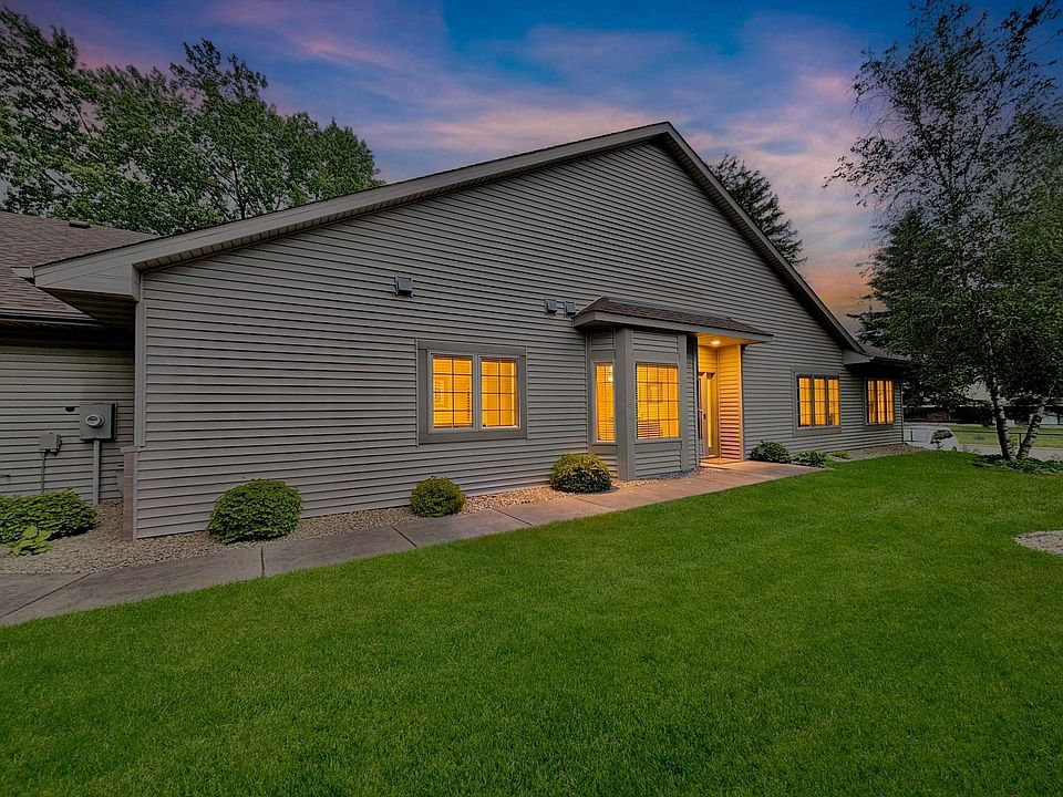 1st image of 1516 Pine Pointe