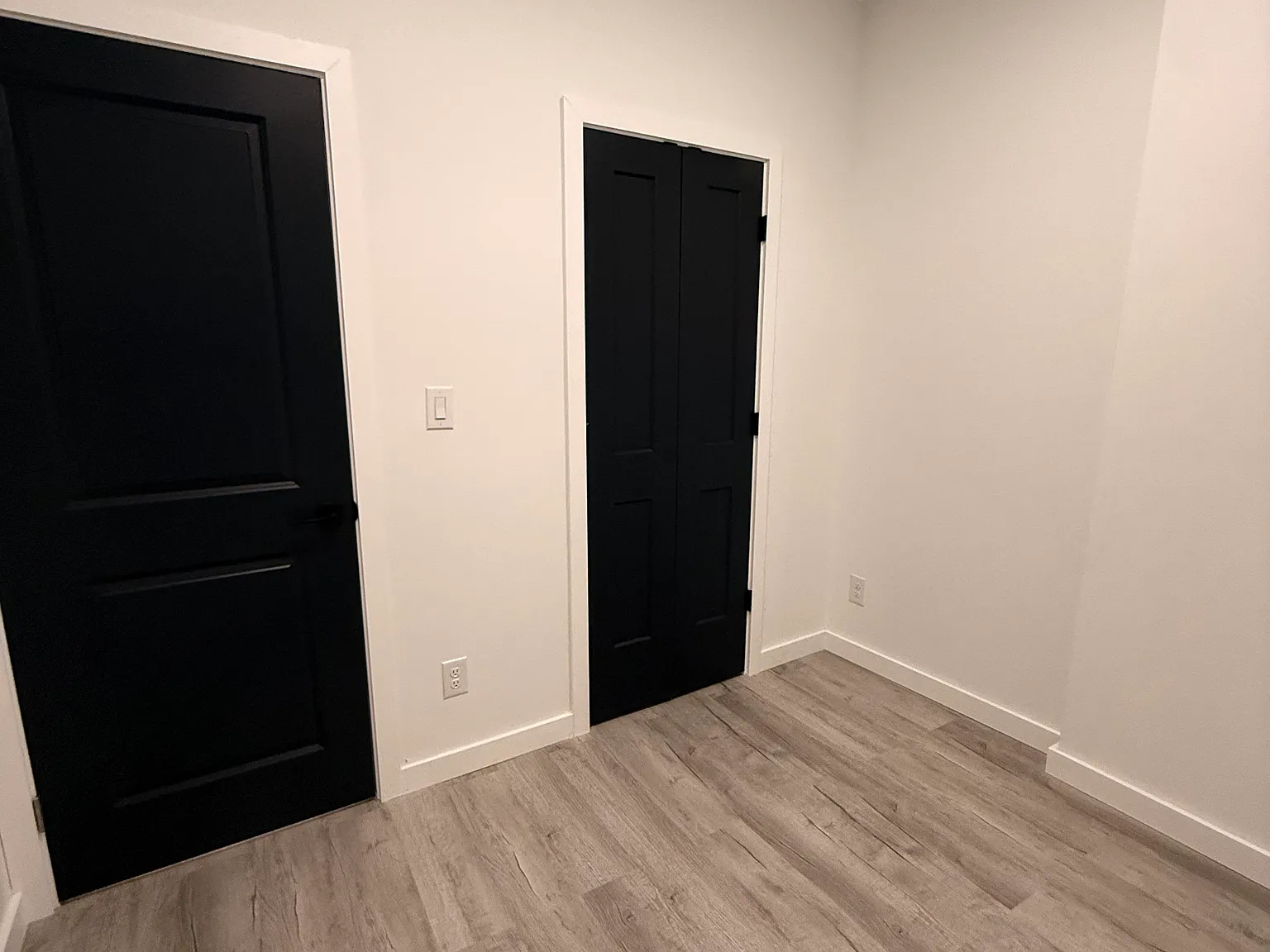 3340 Potter St — Photo 2