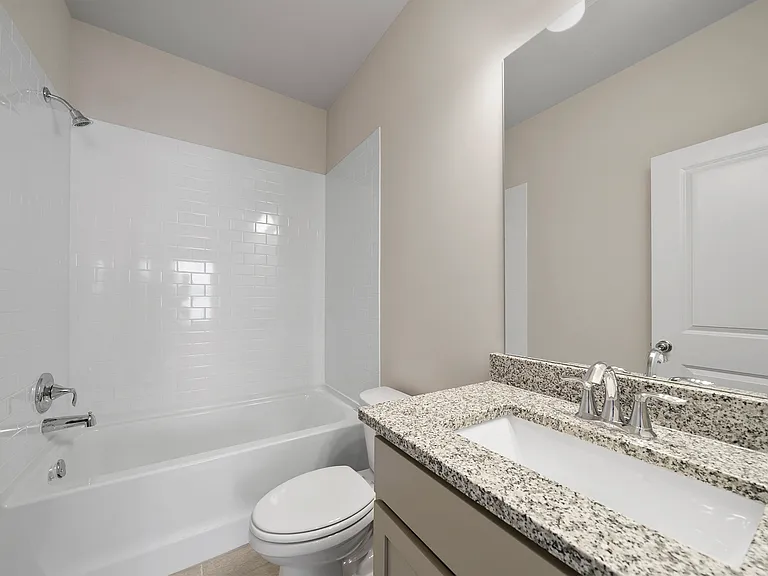 3761 Oxford Cir — Photo 20