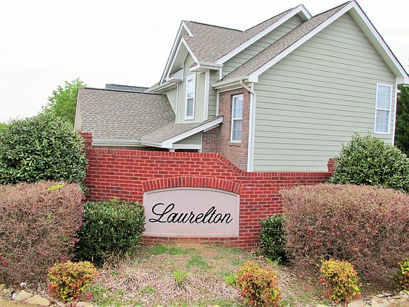 2nd image of 7885 Laurelton Dr