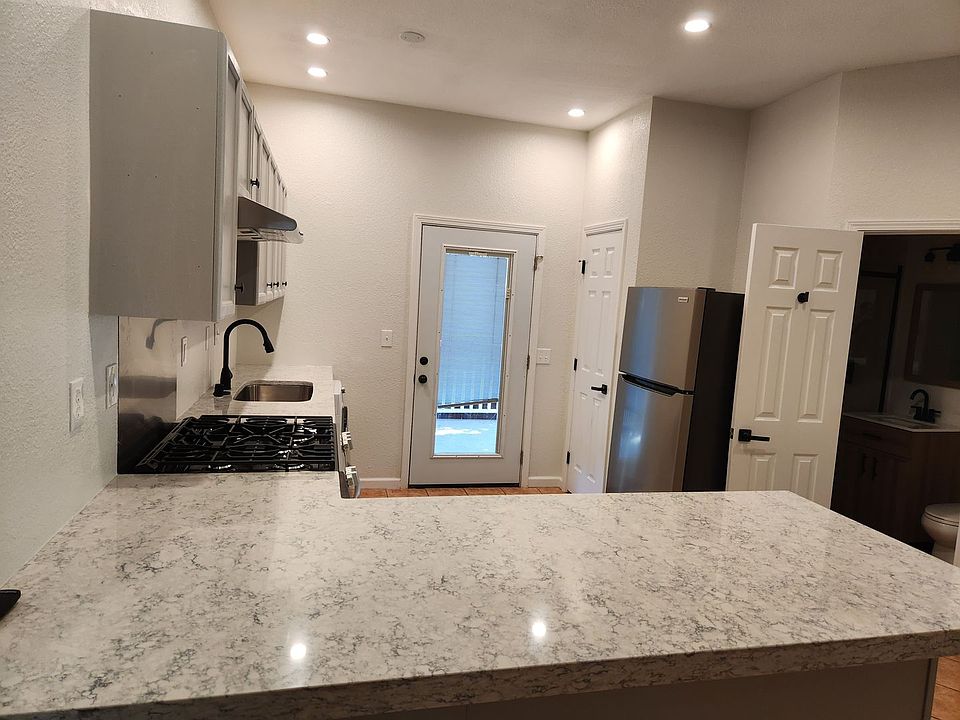 1st image of 215 25th St APT C