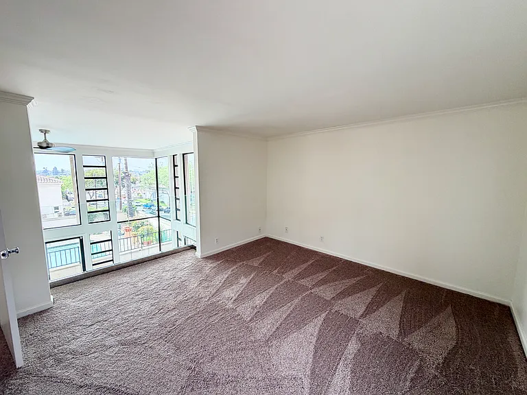 2525 E 19th St #10 — Photo 16