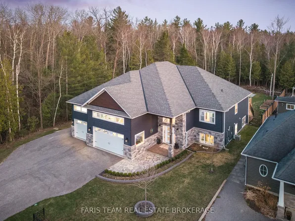 116 Mamie Ave, Wasaga Beach, ON L9Z 2P6