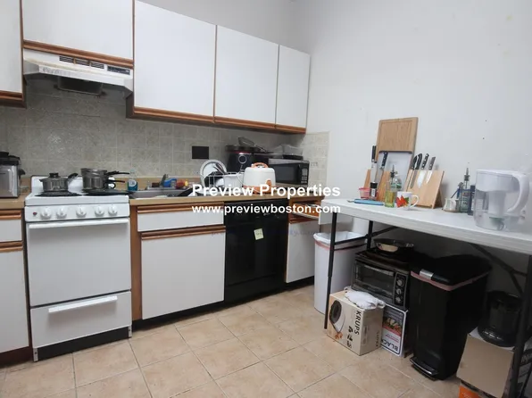 (undisclosed Address), Boston, MA 02215