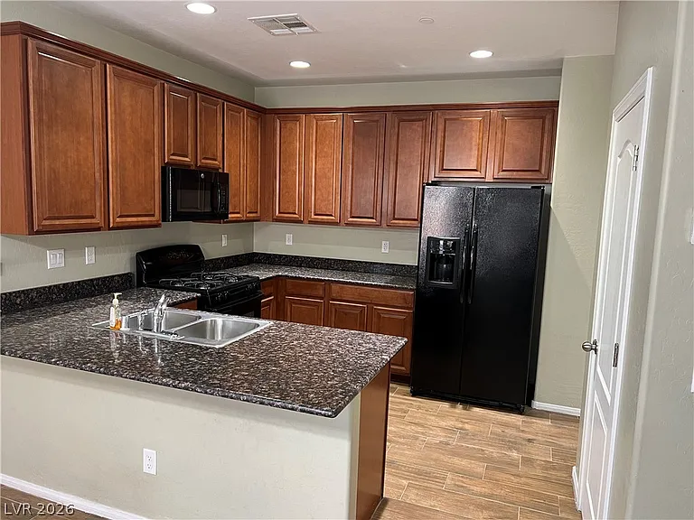 9036 Modern Ct — Photo 20