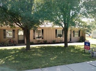 416 N Iowa St, Olathe, KS 66061