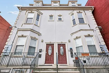 91A Palisade Avenue, #1