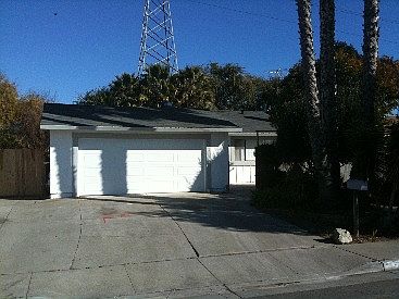 1st image of 2561 Dumont Ct