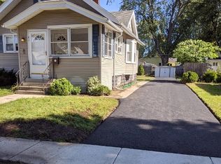61 Westwood Dr, Rochester, NY 14616