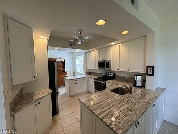 3rd image of 14010 Eagle Ridge Lakes Dr APT 101