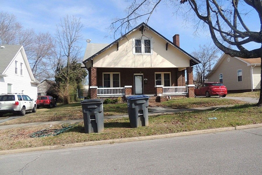 1st image of 126 E Sevier Ave