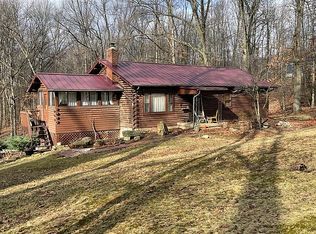 1499 Ridge Rd NW, Bolivar, OH 44612