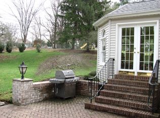 131 Wooden Bridge Rd, Holland, PA 18966