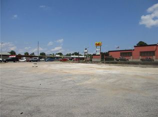 101 S 8th St, Rogers, AR 72756