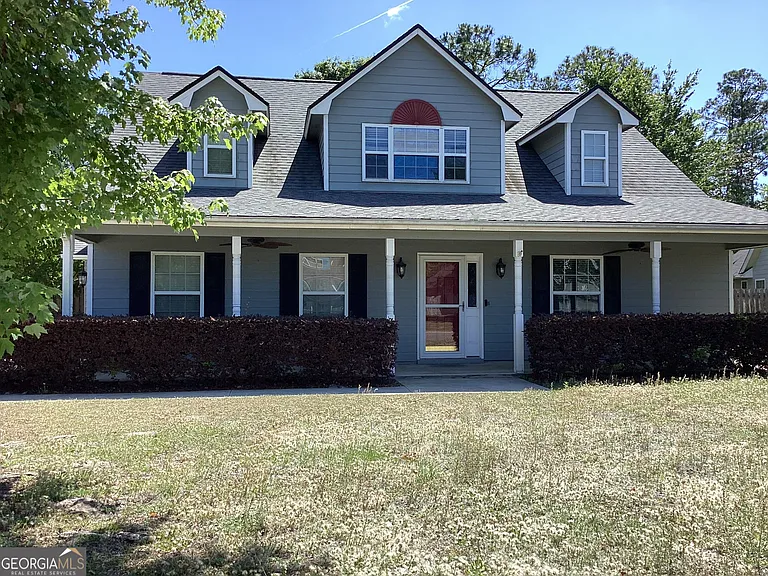 365 Creekside Dr — Photo 1
