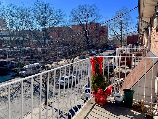 Rented by Compass | media 8