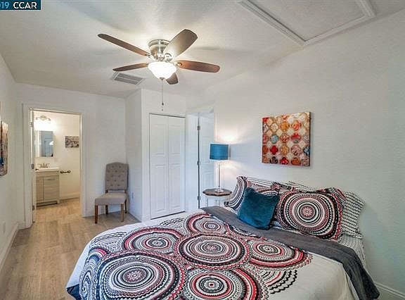 Stackable Washer/Dryer in closet