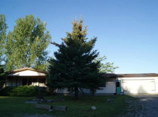 3787 N Black River Rd, Cheboygan, MI 49721