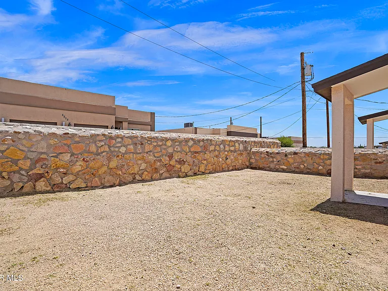 8804 Eclipse St #B — Photo 26