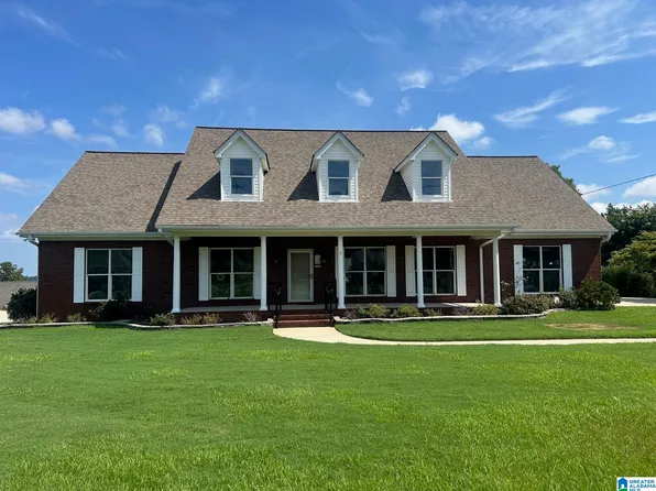 2001 Crimson Pl, Bessemer, AL 35022