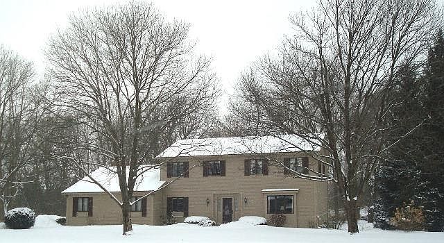 1st image of 765 Sciomeadow Dr