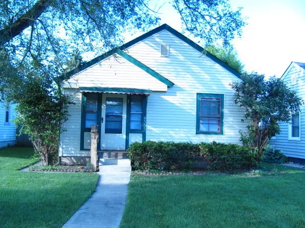 4555 Young Ave, Indianapolis, IN 46201