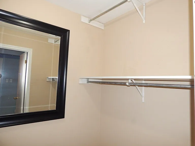 2612 Custer Pkwy #D — Photo 12