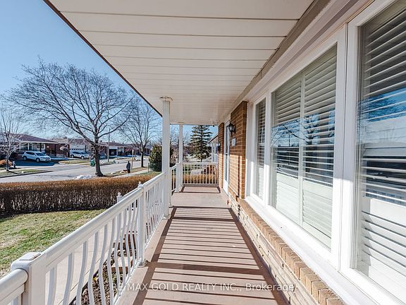 4th image of 7521 Rockhill Rd