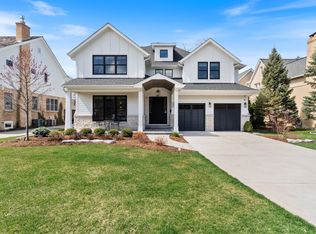 716 Wisner St, Park Ridge, IL 60068