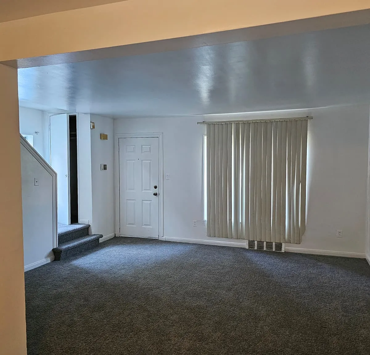 2 bed, 1066 sqft, $1,100 — Photo 2