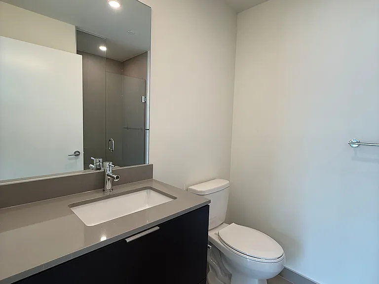 89 Church St #807 — Photo 5