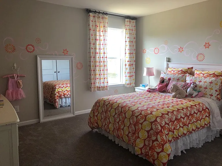 453 Tayberry Ln — Photo 15