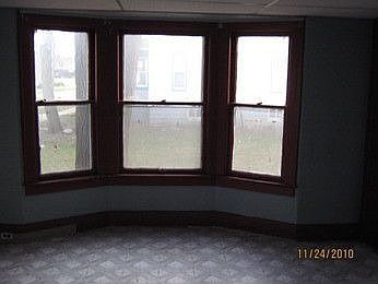 2nd image of 636 Plett St SW