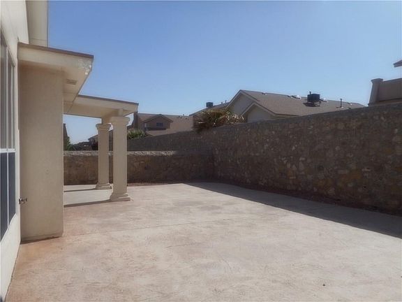 2nd image of 11233 Duster Dr