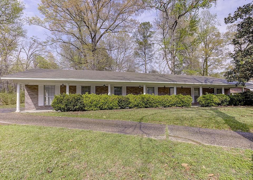 1st image of 112 Dogwood Dr