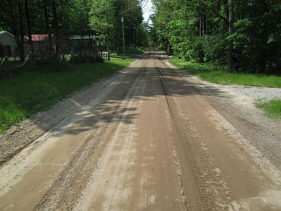 4th image of 7319 Leelanau Trl