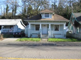 112 Center St, Oregon City, OR 97045