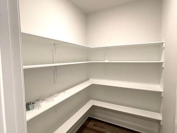 4th image of 2228 Jollay St