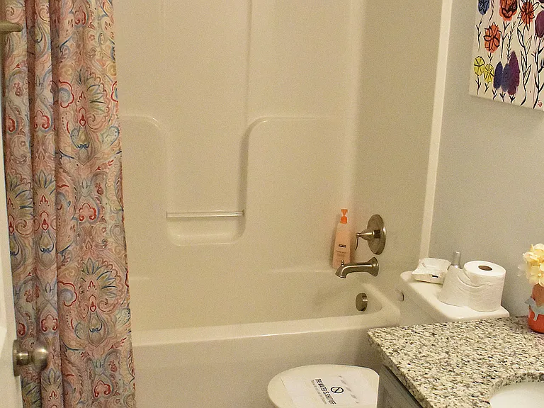 526 Monticello Cir — Photo 21