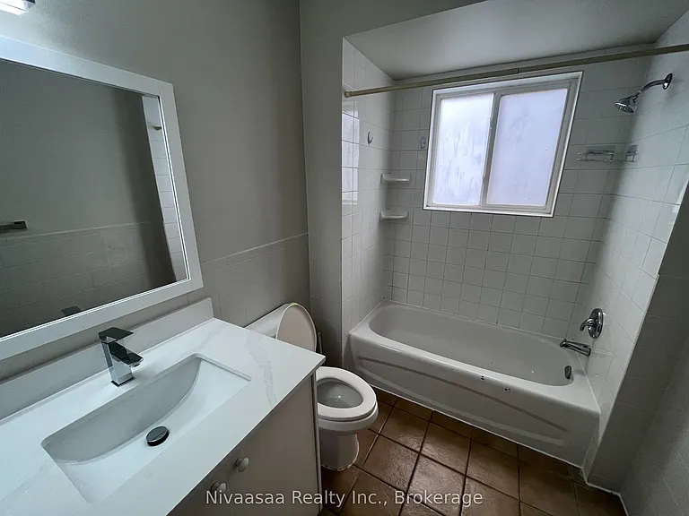 36 Pearl St — Photo 13