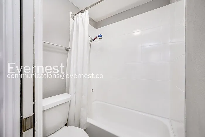502 El Camino Real S — Photo 17
