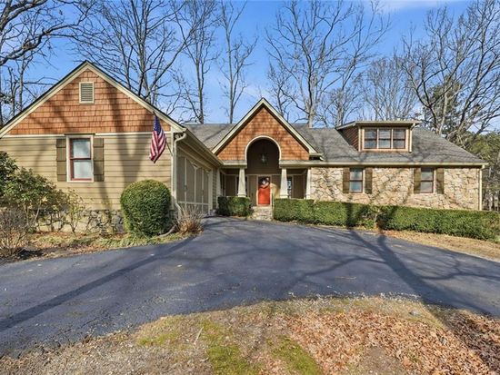 1761 Pharrs Rd, Snellville, GA 30078