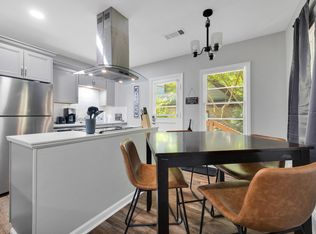 695 N Parkwood Rd, Decatur, GA 30030